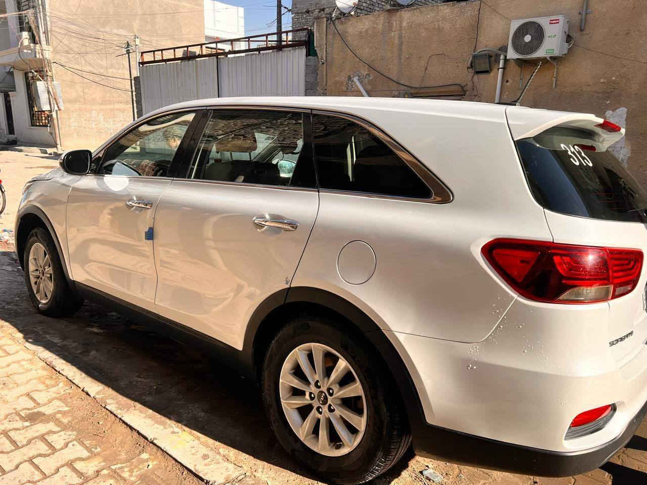 سورينتو 19 وتحويل ثاني يوم بسمنه السياره سويج مكانها بغداد مدينه الصدر سعره 160 بيه مجال أو مراوس بتاهو 12او جيب الاريدو مراسله الصفحه او رقم الهاتف ***********
