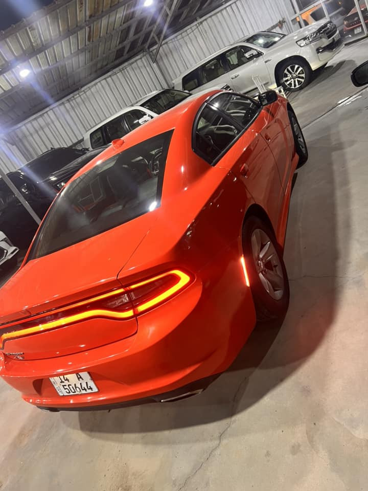 جارجر2018اصل لون برتقالي 
‎رقم بصره مشروع وطني بأسمي
60kmالسيارة حادثه دعامية امامي فقط بدون ايرباك 
‎المحرك : V6.  3.6L 
‎سياره جديده بمعنى الكلمه 
‎مواصفات ال SXT
‎شاشه كبيرة مع نظام ملاحة GPS 
‎سستم صوت الپاين 
‎مقاعد جلد رياضية احمر واسود  
‎ مقعد السائق كهربائي 
‎ حساسات مع مانع تصادم خلفي . 
‎ تشغيل عن بعد  
‎ محدد سرعة  
‎ كاميرا خلفية 
‎ مرايا متحسسة للاضاءة العالية  
‎وباقي المواصفات معروفة 
‎ رقم الهاتف ***********
مكاني البصرة البيع او مراوس
