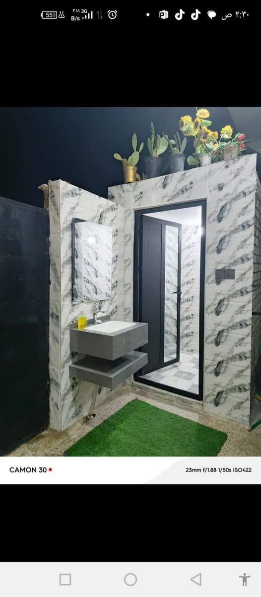 سلام عليكم بيت للبيع 100متر زراعي قاطين اب شارع للمستشفى الفضيليه الجديدة منطقة حي السلام بناء جديد السعر 110 والانتصال ***********
