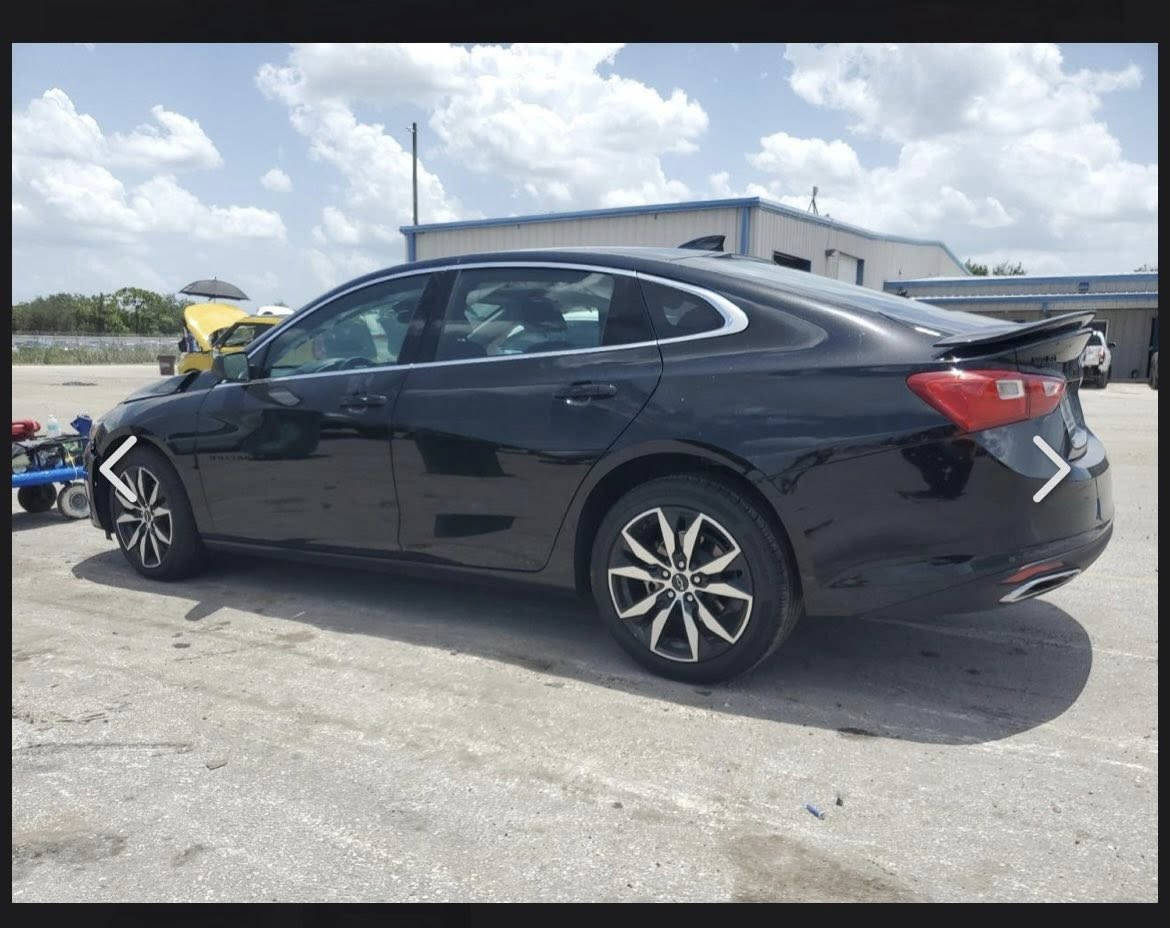 للبيع – ماليبو 2022 RS

🔹 موديل: 2022
🔹 فئة: RS سبورت
🔹 مكينة: 4 سلندر 1.5 تيربو
🔹 كير: أوتوماتيك CVT
ماشيه 30mi

بيها صبغ ربع بنيد فقط

مواصفات RS:
ويل سبورت سود 18
شبك أمامي أسود RS
مرايات سود
شكل رياضي كامل

 الداخلية:
شاشة كبيرة
يدعم Apple CarPlay و Android Auto
تشغيل بصمة
ستيرنغ تحكم كامل
كروز
تكييف قوي
بلوتوث + USB

الأمان:
ABS
نظام الثبات
مانع انزلاق
وسائد هوائية
كاميرا خلفية
حساس ضغط الإطارات

الحالة:
السيارة نظيفة
استعمال شخصي
 ما تحتاج شي
مكينة وكير كفاله

 السعر:140 وبي مجال
للتواصل: (***********)
الموقع: (بغداد)
تفاصيل اكثر صور للسياره تفضل خاص 
لان مدا اكدر اضيف صور مادري ليش

+ بيها ضربه بالباب على حطتها بيدي ترجع بارد بس عايفها
