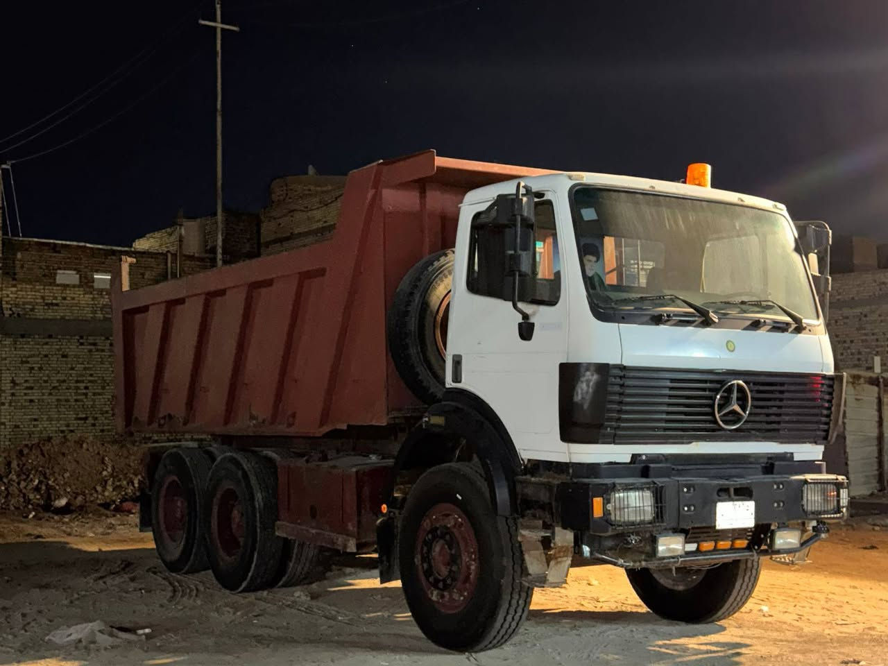 السلام عليكم البي موديل 75مكينه 130 كير برميل مجموعه نص جيف شاصي بي فطر رقم ذي قار بسمي سنويه جديده ما صاقطه المكان ميسان رقم الهاتف ***********
