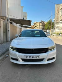 للبيع دوج جارجر sxt وارد كندي كلين تايتل  بدون اي ضربه او بارد او صبغ ...