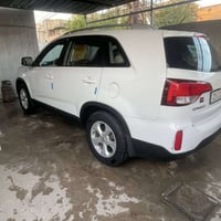 سورنتو خليجي دوش 7 راكب 3 قطع تبريد سياره جديده ماشيه 140 فقط بيهه ربع...