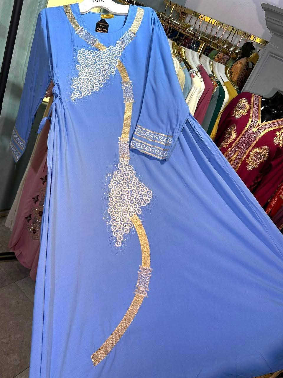 البيع جملة فقط التواصل على الخاص للاستفسار 
دشداشه كشمير تطريز ستراس خامه درجه اولى 
قياس L-XL-2XL-3XL-4XL-5XL 
عدد اللوان 6 اللوان


**إذا كنت صاحب هذا الإعلان وتريد حذفه لأي سبب، رجاءا أرسل رسالة إلى الدعم الفني**