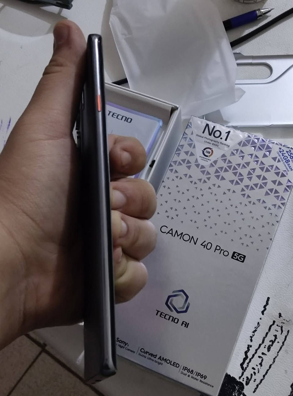 ‏السلام عليكم 
‏TECNO CAMON 40 PRO 5G
‏الجهاز اخذته قبل شهرين وتكدر تشوف اول يوم شغلته شوكت من الاعدادات الجهاز مابيه ايشي مكفول ماعده شخطتين بالشاشه ومايبينن مو كسر لا شخط بسبب اني محاط لزكه اله 
‏مواصفات الجهاز 
‏بطارية :7000
‏معالج :ip68/ip69
‏كامرة :50 ميكا بكسل من شركة سوني 
‏ذاكرة :256 
‏عشوائية :24
‏الجهاز كلش قوي وعملي ١٤٤ هرتز ١٢٠ فريم وسريع وسلس وكامرته تخبل 
‏
‏انطي سعرك بدون ماتكسر بيه


**إذا كنت صاحب هذا الإعلان وتريد حذفه لأي سبب، رجاءا أرسل رسالة إلى الدعم الفني**