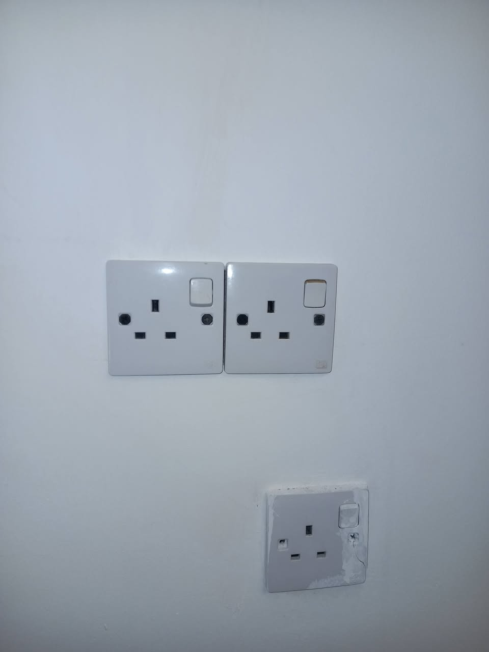 خدمات الأخوين
قص الجام وتثبيت المفرغات 
تبديل وتنظيف السخانات
ربط الغسالات بانواعها
ربط المراوح السقفية بأنواعها 
تاثيث المخازن بالرفوف 
تاسيس نقاط كهربائية 
تثبيت الشاشات عالجدران
تحويل الحمام الشرقي إلى حمام غربي
تاسيس ماء حار للمقعد الغربي
تثبيت الستائر 
للاتصال هاتف /وات ساب 
 ***********
