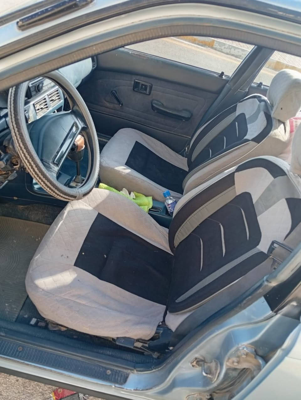 السلام عليكم كورلا موديل 1991 وارد امريكي يسره بلاد محرك كير خير من الله اتو  رقم انبار تحويل مباشر  مكاني الانبار فلوجة السعر 45وبيها مجال الاستفسار *********** الاسيا ***********
