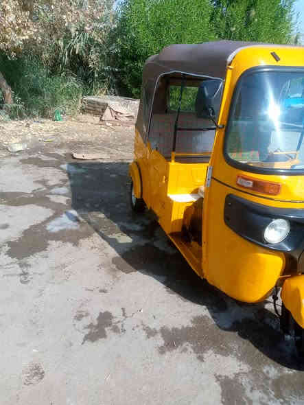 تكتك مديل 21شهر 10 رقم وسنويه نكليزي تحويل ثاني يوم رقم ذي قار مكينه مجفته وبيهه طخات السعر 6و400وبيهه مجال للشراي مكاني رفاعي ***********
