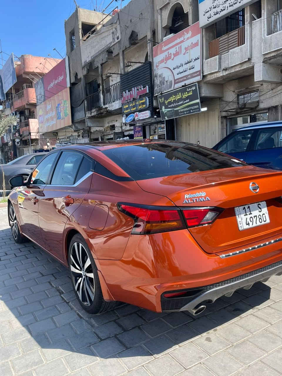 السلام عليكم
نيسان التما ٢٠٢٢ SR رقم بغداد حادثها مثل ما موضح بالصور فقط دعامية امامية ، كشنات جلد اوتو بريك حساسات رادار نقطة عمياء شفتات ستيرن وباقي المواصفات مال SR مكان السيارة بغداد حي تونس السعر ١٦٨ $
الرقم ***********
