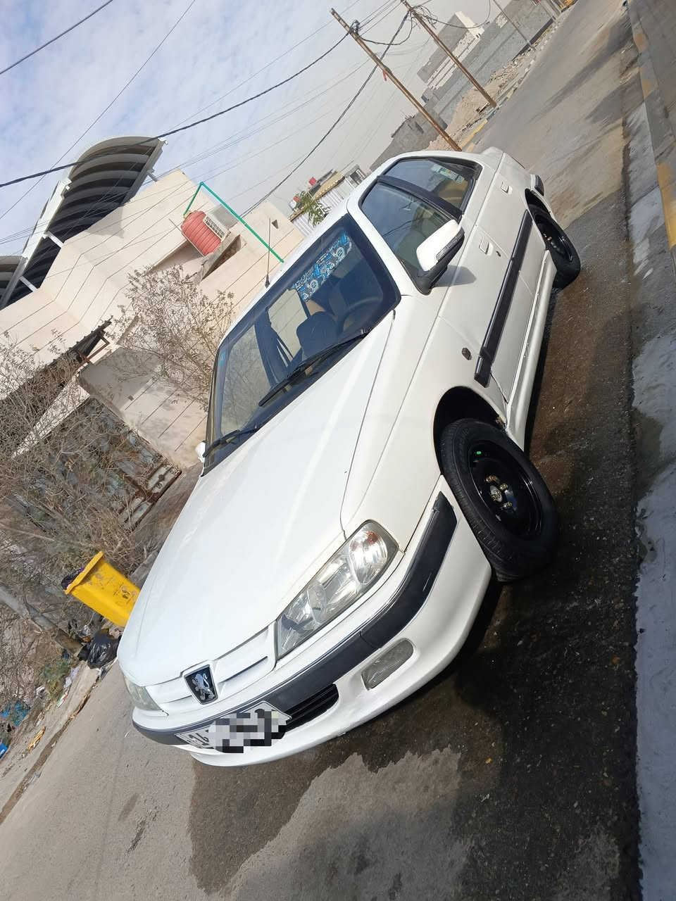 السلام عليكم بيجو بارص موديل2014 رقم بصره دولي سنويه مجدده لغاية2030 مشتري من راعيهه مباشر
السياره مكفوله من الضربه فقط بيهه مكانات ملكوطه
كير محرك حداده تبريد وتخم تااير كله جاهز
كهربائيات كلهه شغاله من الطول للطول.. منضومه لايت زنون بيهه... دواخل نضاف.. بطاين جدد
السياره جاهزه واحلئ من الصور السعر42 وبيهه مجال بصيط للشراي مكاني بصره القبله الشراي يتصل ع راعيهه ‏‪***********‬‏
