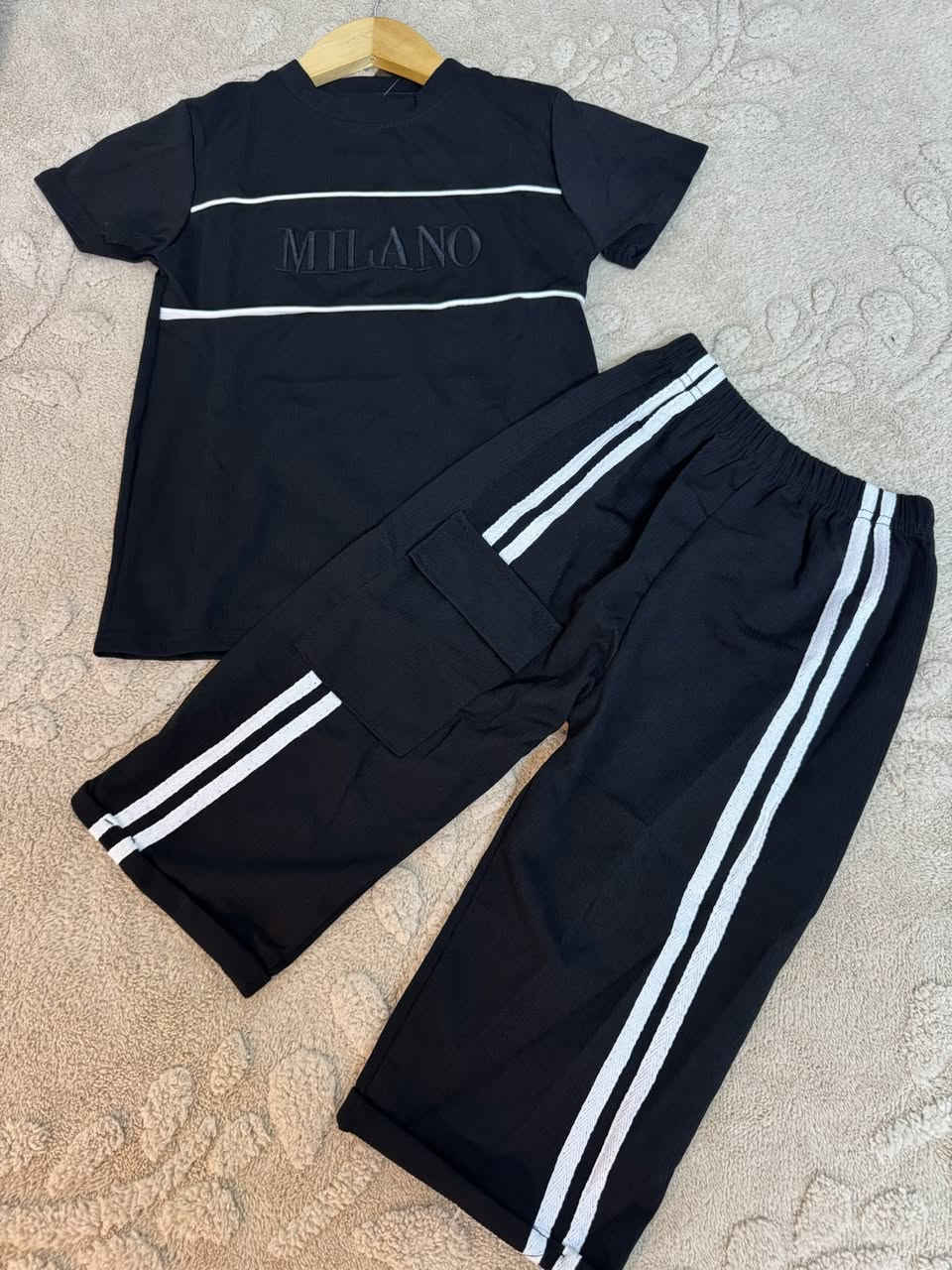 #كشخة_العيد_صارت بـ 10 آلاف بس! 🎁
لا تحتارين بملابس العيد، وفرنا لكم تراك البرمودة الأكثر طلباً للأولاد! 🧒✨
شياكة، راحة، وسعر ما يتفوت.
⚡️ الكمية محدودة، سارعوا بالطلب قبل نفاذ #المقاسات!من 6 الى 14 سنه
📦 تفاصيل التوصيل والطلب:
📱 للحجز والاستفسار: يرجى مراسلة الصفحة مباشرة.
📞 للحجز عبر واتساب:
• 7773332270
• 7716639035
خدمة التوصيل متوفرة لجميع أنحاء العراق:
🚕 بسماية: 1,000 دينار.
🚕 بغداد: 5,000 دينار.
🚕 كافة المحافظات: 6,000 دينار.
💳 يوجد دفع إلكتروني (ماستر كارد).@أبرز المعجبين#️⃣
#ملابس_عيد #تجهيزات_العيد #أناقة_أطفال #تراك_أولاد #عروض_العيد #تخفيضات #تسوق_العراق #بغداد #سماية #أزياء_أطفال #ملابس_العراق
