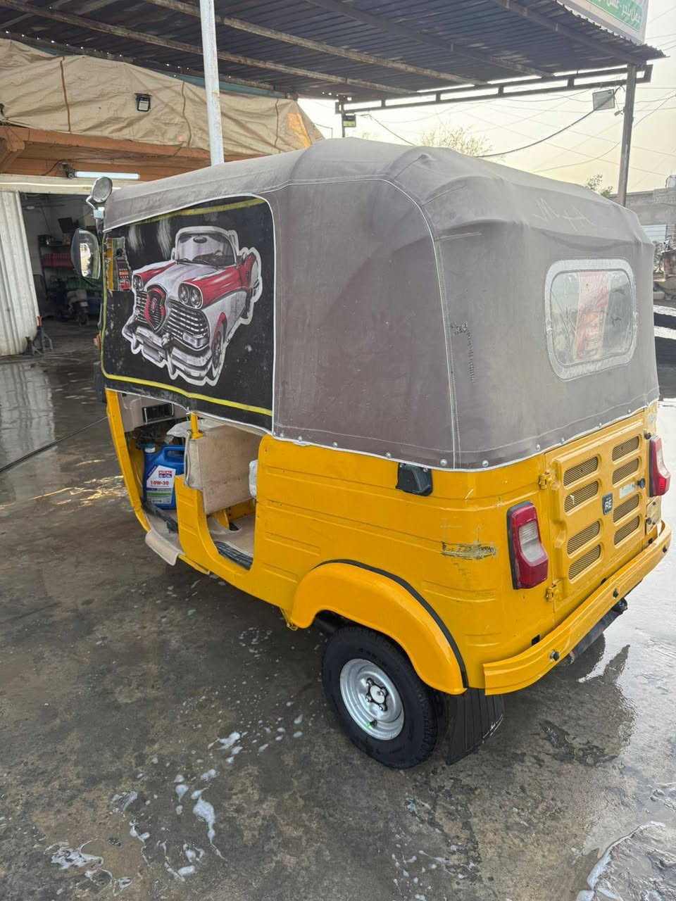 السلام عليكم
للبيع تكتك موديل 2018 اوراق 
معمرة دوس خلفية ولغود 
مكينة جديد كلج جديد أكسل كلة جديد
تخم تاير مكاني بغداد الحسينية 
رقمي ***********
السعر 5 وبيها مجال
