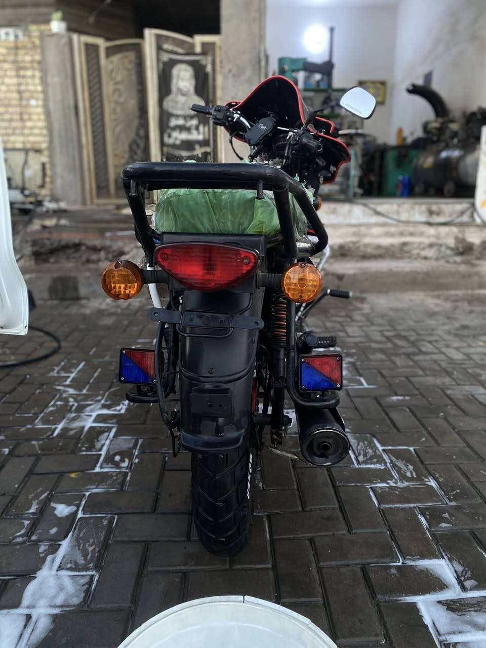 سلام عليكم دراجه بوكسر مديل ٢٢
دراجه خير من الله مكينه ما مفتوحه دراجه عوزها ترتيبات بصيطه رقمها كامل باقي عل بصمه او تستلم سنوي عني تدفع للمرور ١٧٠ او تستلم سنويتها دراجه تخبل رايدها ب ١٦٥٠ ملون اوستميه اوخمسين او بيها مجال رقم ***********
