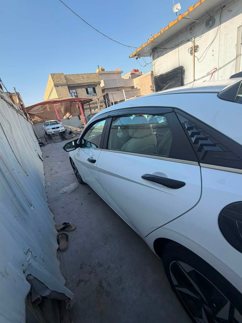 السلام عليكم النترا 2021
خليجي
مكينه 2000 دوش
مجفت بيه كازكيت ابيع مكينه كايمه 
خير من اللّٰه سياره
بيه بارد بصندوك مشر عليه وصبغ بدوسه وجاملغ مشر عليه
ماشيه 109
سياره فول واحد على واحد
سعر 125
*********** مكان سياره بغداد
