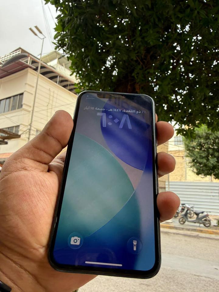 ايفون 11 برو 

وتر بروف 
512 
بطاريه 86 
نضافة 90 ‎%‎

عنون كربلاء شارع السدره 
التواصل عبر رقم الهاتف ‭0780 623 9414‬.    ‭0772 511 1160‬
الجهاز غير مفتوح 
السعر 300 وبيه مجال للشراي
