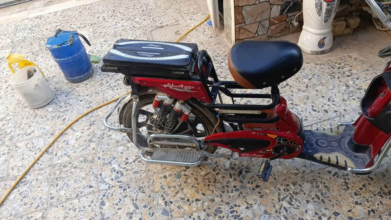 دراجة شحن موديل ٢٠٢٥ حجم كبير 
٦ بطاريات و بصمه تايرات جديده بي نواقص قليلة يرادله ترتيب 
السعر ٣٠٠ و بي مجال 
المكان النجف حي الميلاد


**إذا كنت صاحب هذا الإعلان وتريد حذفه لأي سبب، رجاءا أرسل رسالة إلى الدعم الفني**