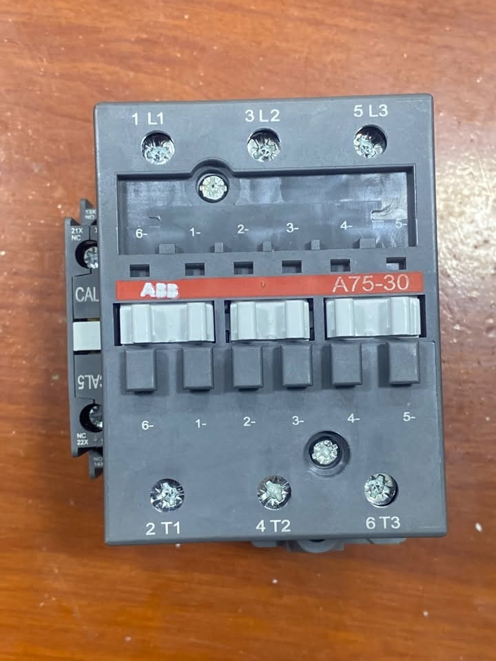 كونتكتر ABB125A
كونتكتر LSبازبر 160A
كونتكتر LS160A
كونتكتر LS135A
كونتكتر شنايدر فاتح غالق 50A
كونتكتر شنايدر50Aعادي
كونتكتر شنايدر رباعي 125A
(***********)
