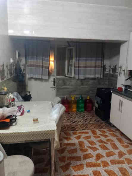 من رخصت الادمن المحترم
االسلام عليكم ورحمة الله وبركاته 
دار للبيع دور حمادي شهاب قرب القوس مساحة ٢١٦ متر للأستفسار الاتصال على الرقم (***********). يوجد واتساب
