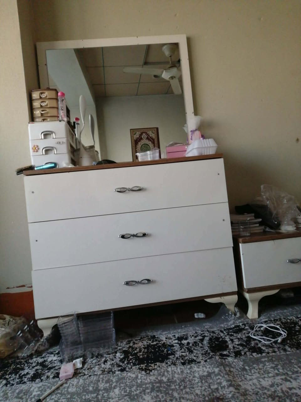 فروشتنى خيرا سليمانى كانى كورده تاخم 5پارجه دوشةكى لةگةله١٣٠هةزار


**إذا كنت صاحب هذا الإعلان وتريد حذفه لأي سبب، رجاءا أرسل رسالة إلى الدعم الفني**