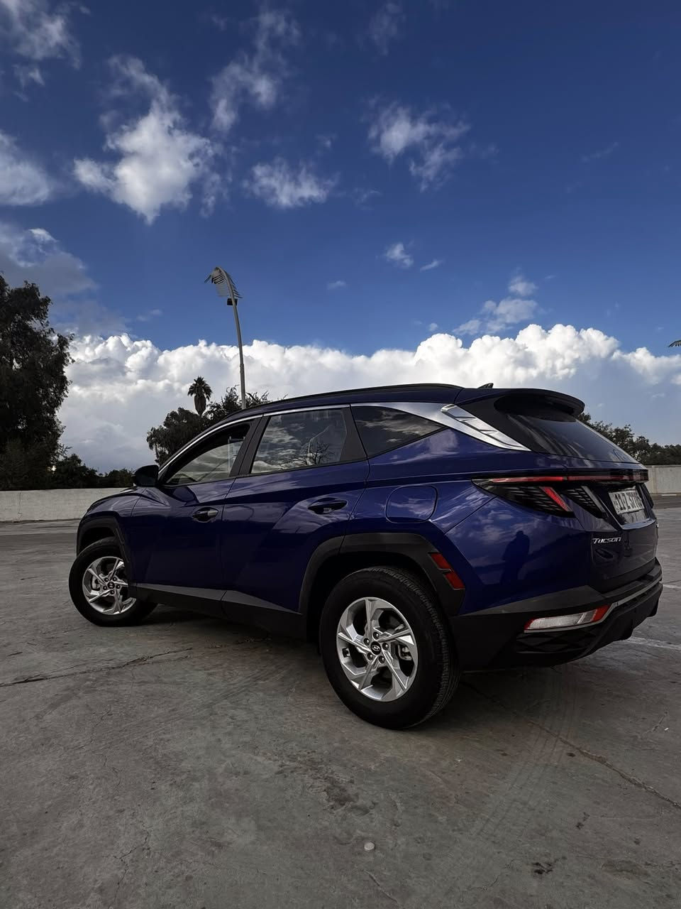 توكسان 2023 وارد امريكي ماشية 21mi اخت الزيرو جديدة سيارة ومابيه اي نقص فول مواصفات عدا الفتحة بصمه وجنطة كهرباء حادثه بابين مبدلات وجاملغ خلفي مصبوغ السعر 183 مكاني بغداد للاستفسار ***********
