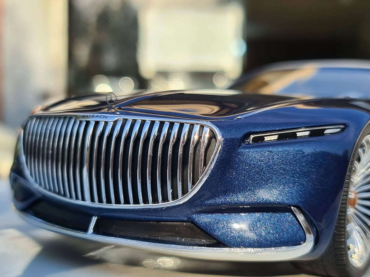 السلام عليكم للبيع
mercedes . maybach . 18
 $ المعدن ريزينك  
من العملاقة شوكو مكاني بغداد 
***********
