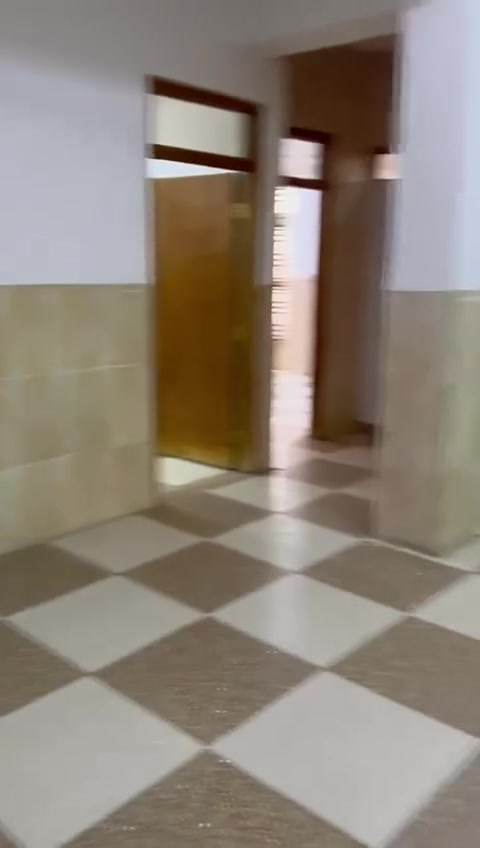 شقه للايجار التاميم ركن المدينه
يتوفر داخل البنايه ماركت طابق الارضي. و يتوفر مصعد 24س وطني و مولد  و يتوفر خط مولد جاهز للاستفسار اتصال ع ارقام 
‏‪***********‬‏
‏‪***********‬‏
