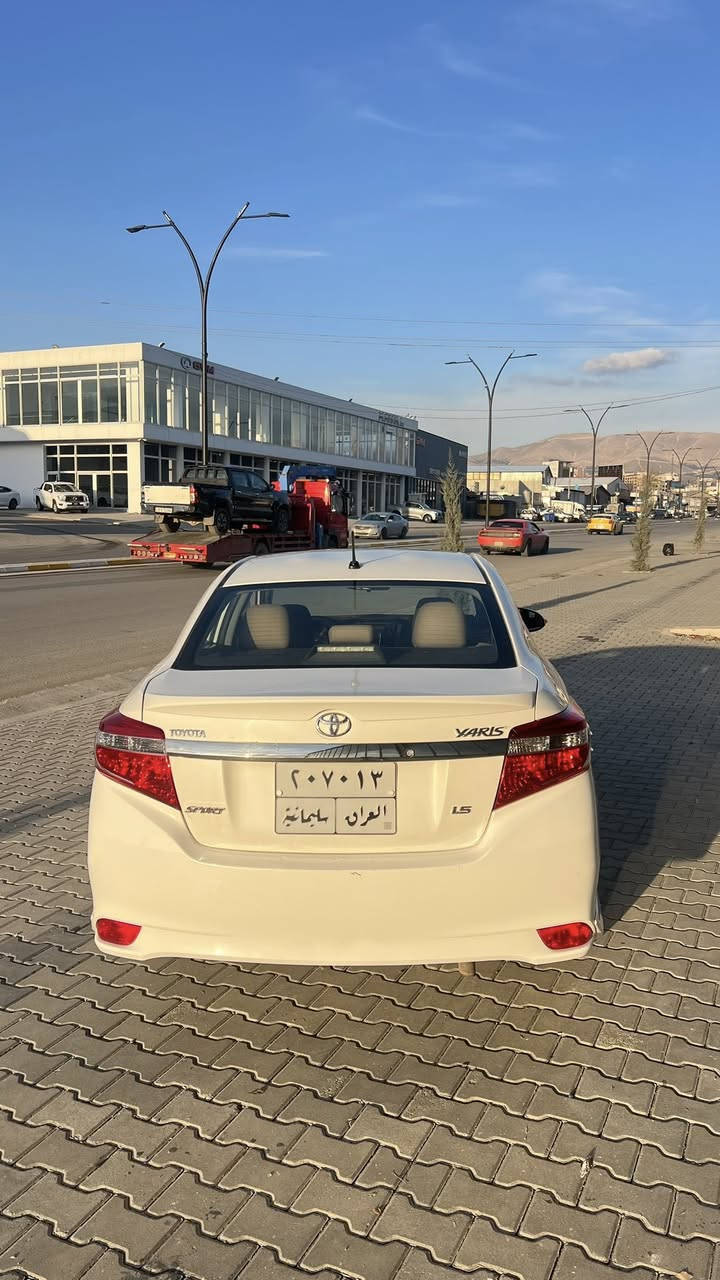 یارس مۆدێلی 2014 (SE Sport)،
85 کیلۆمەتر ڕۆیشتووە،
سەر بە کۆمپانیای میلانوە،
زیانێکی زۆر کەم هەیە لە دەرگاکەدا (سارد)،
هەروەها کەمێک بۆياخ  لە بەنید،
ئۆتۆمبێلەکە لە دۆخێکی زۆر باش و پاکدایە
نرخەکە داواکراو 125$ ومعامله

تويوتا يارس موديل 2014 (SE Sport)
سياره استعمال داخلي فقط نظيفه كلش ماشيه 85 الف حقيقي
وارد خليجي شركه ميلانو (كيچات احمر، داخل اسود، دوسات رياضيه) 
السياره بدون اي حادث ضررها فقط صبغ خشم البونيد 
وطخه بسيطه بباب السايق ما مصلحه وواضحه بالصور 
سياره كلش نظيفه السعر المطلوب 125 وبيها مجال
💐


**إذا كنت صاحب هذا الإعلان وتريد حذفه لأي سبب، رجاءا أرسل رسالة إلى الدعم الفني**