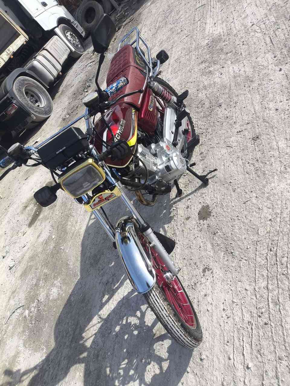 السلام عليكم ايراني للبيع 2024 بعد اخو زيرو
دراجه نضيفه مال جناي اوراق منفيس مكاتبه مكان بغداد الغزاليه
السعر 800 وبيه مجال للشراي

***********
