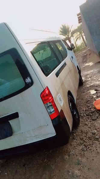 السلام عليكم نيسان يورفان 2014تخم تاير صدر جديد سياره بيه طخه بلبجم مامعمره  وبيه صبغات بلكصيره يم شوته  وصفحه طويله وره تاير سايق هم اكو ولباقي كفاله  ورجاءن لمو شراي لا يتصل  180وبيه قليل حك جيه ***********
