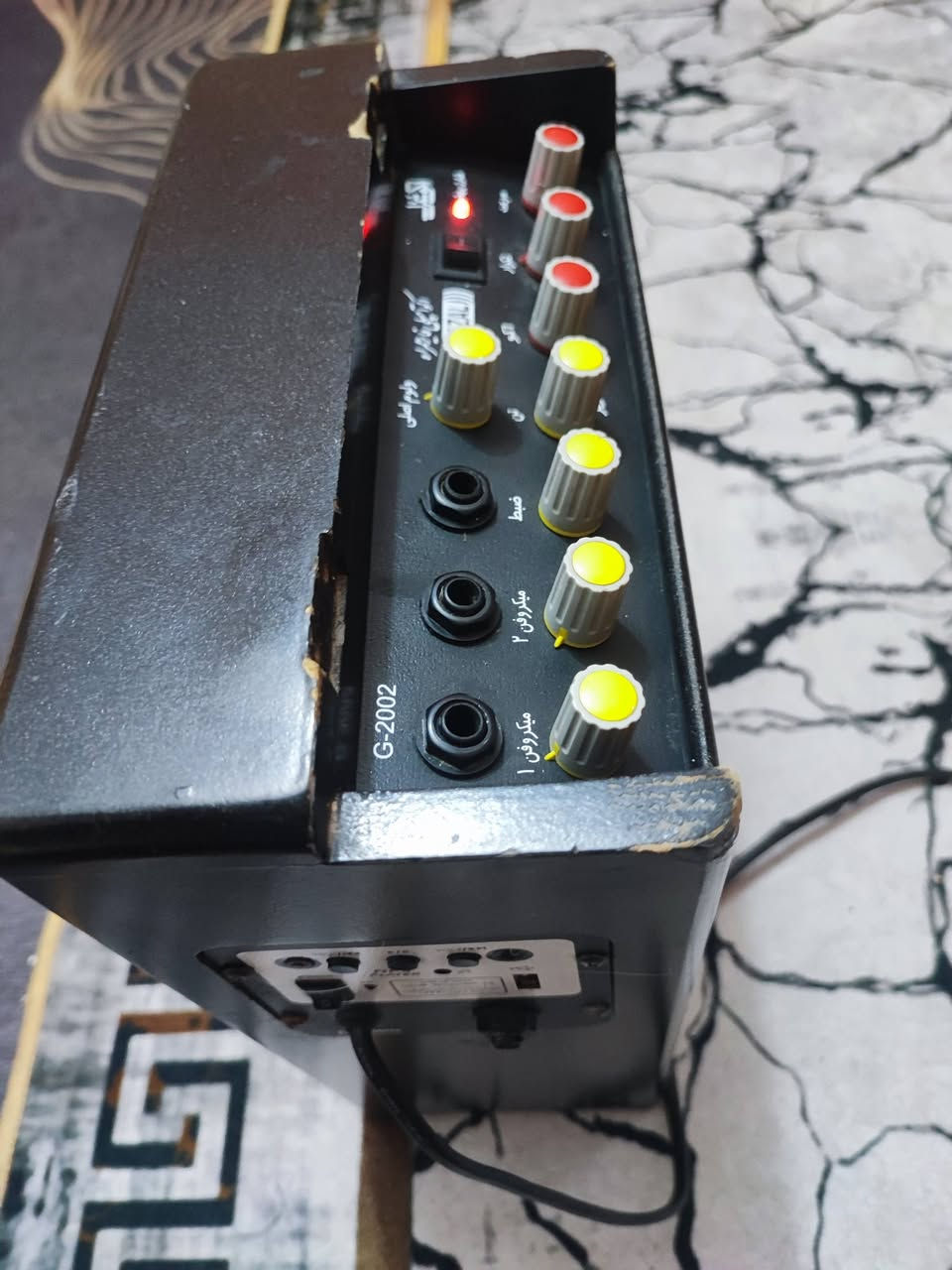 جهاز نوع اكو غزل صناعة ايرانيه حجم وسط يشتغل شحن وكهرباء السعر 75 الف يوجد توصيل  لجميع المحافظات ***********
