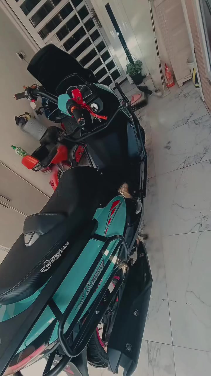 سلام عليكم دراجه للبيع موديل24
مكينه نضيفه لا تنقيص ولا تبخير سعرها 700وبيها مجال للشراي تواجد نت او رقم ***********
