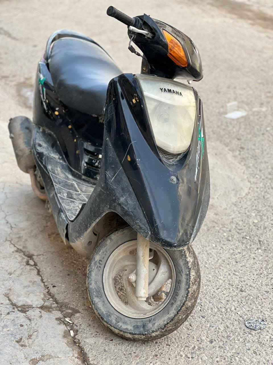 السلام عليكم دراجه بريز . 140 
السعر 275..  مكاني بغداد الدوره***********
