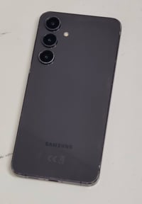 سامسونج S24 FE • ١٢٨ • شاشة وكالة