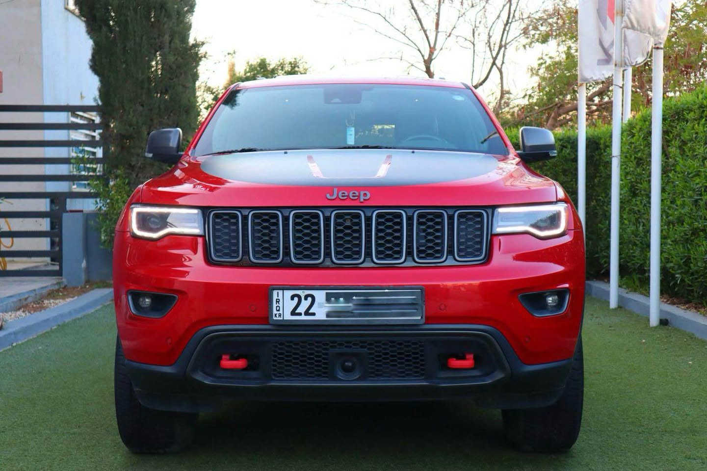 السلام عليكم

جيب كراند شيروكي ترال هوك
موديل 2018
فول مواصفات 
رقم اربيل
 ماشية 75
مواصفاتها : 
رادار امامي جانبي و خلفي 
جكات تصعد و تنزل 
مواصفات اوفرلاند 
تشغيل عن بعد
صندوق كهربائي 
شاشه كبيرة
تحكم ستيرن 
اوتو ستوب 
كشنات جلد و تبريد و تدفئة
بانوراما
كروس سرعة
السياره كامله ومابيها نقص ابد كير محرك 
دهن الوكاله وبانزين محسن 
السيارة جديدة جداً ومعتنين بيها 
بيها نص جاملغ بارد 
و شخط صغير عالباب 
السعر 24,600

واتساب-*********** أربيل, العراق
