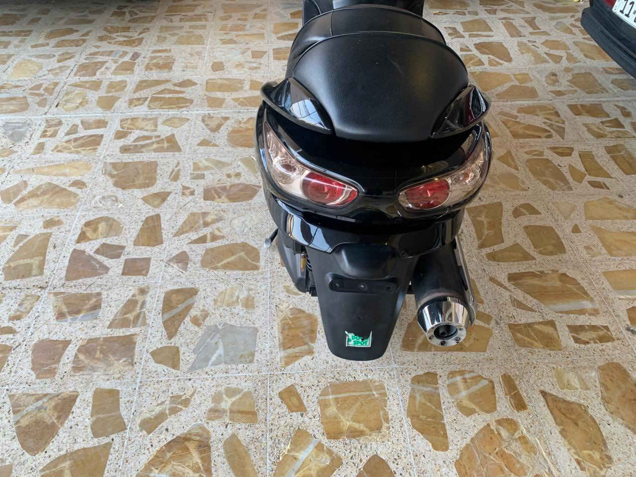 السلام عليكم دراجه فورزه صفر 9 مكفوله كفاله عامه رنبه الشراي يتصل على الرقم ***********￼
