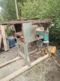 مكينة خشب • نضيفه • متاح