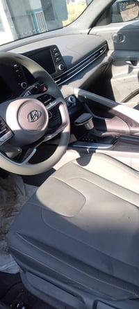 السلام وعليكم النتره 23 بعده ممرقمه جديده ماشيه 35فول عده الفتحه كلين ...