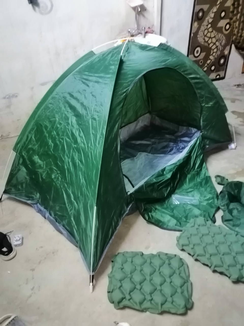 سلام عليكم 
اخوان  اعلة سعر ابيع مزاد
وزاد الله من زاد وكل الهلا بيكم
طول متر و٧٠ 
العرض ٩٠
ارتفع ١٠٠ سم
القطر ٣ متر القوس فقط
تكفي من نفرين إلى ٣
وياهه ملحقات ومخاد نفخ وكلشي وبل عافيه عل تصير من نصيبه


**إذا كنت صاحب هذا الإعلان وتريد حذفه لأي سبب، رجاءا أرسل رسالة إلى الدعم الفني**