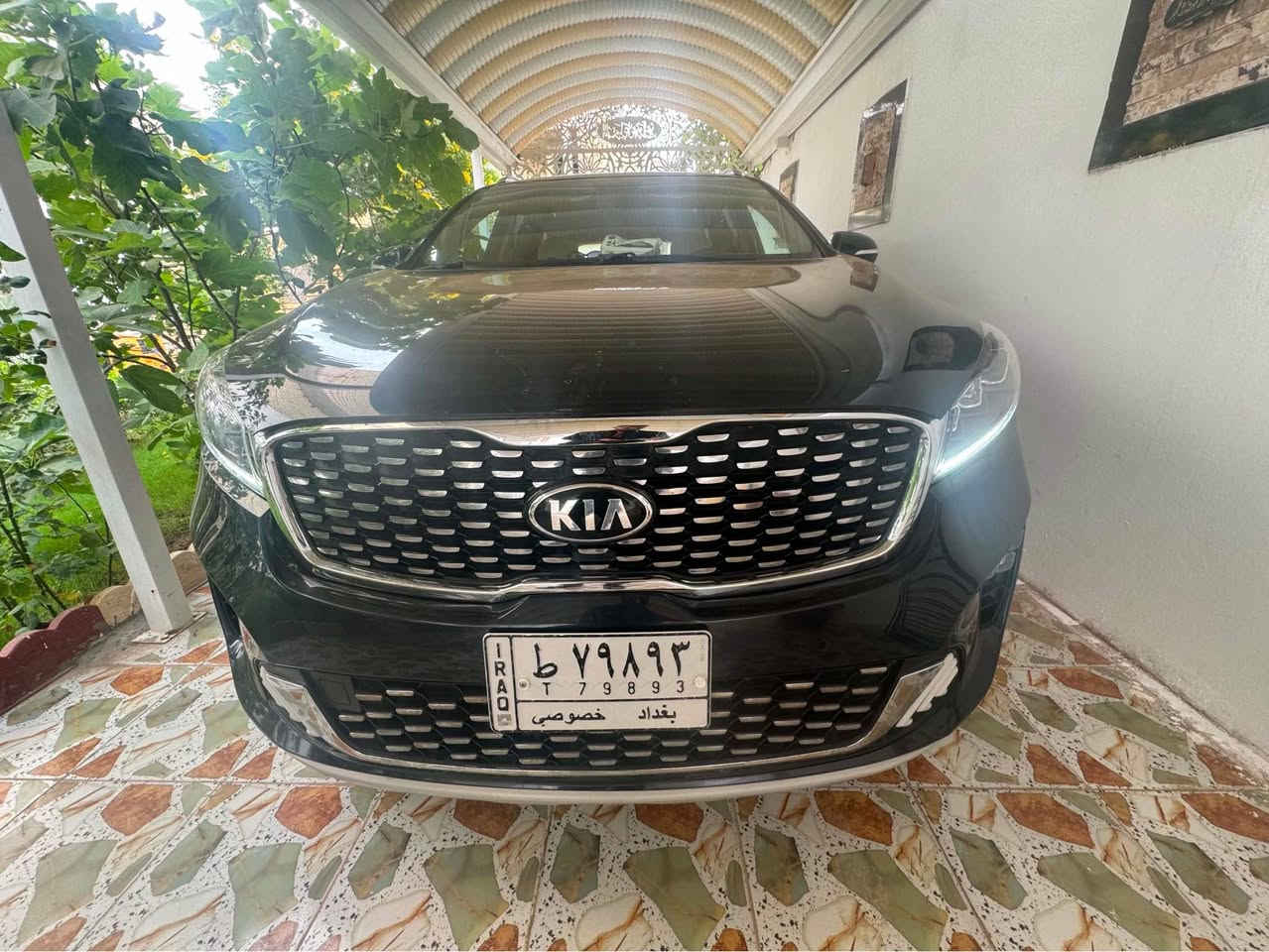 السلام عليكم ورحمة الله وبركاته

للبيع سيارة كيا سورينتو (Kia Sorento) موديل 2020، بحالة ممتازة جداً واستعمال شخصي، والسيارة نظيفة ومكفولة من كافة النواحي.

المواصفات:

* موديل: 2020
* الممشى: 79 ألف كم
* فُل مواصفات
* نظام دخول وتشغيل ذكي (Keyless)
* شحن لاسلكي
* بلوجكترات
* دبل
* نظام ترحيب
* مواصفات شركة
* استعمال شخصي
* السيارة بحالة الوكالة وجاهزة للفحص

السعر: 23,000 دولار قابل للتفاوض بالمعقول.

موقع السيارة: محافظة واسط

للاستفسار والاتصال:
📞 ***********

السيارة نظيفة جداً ومناسبة للباحثين عن سيارة عائلية مريحة وقوية، والفحص خير دليل السيارة بسمي دهل اوران, واسط
