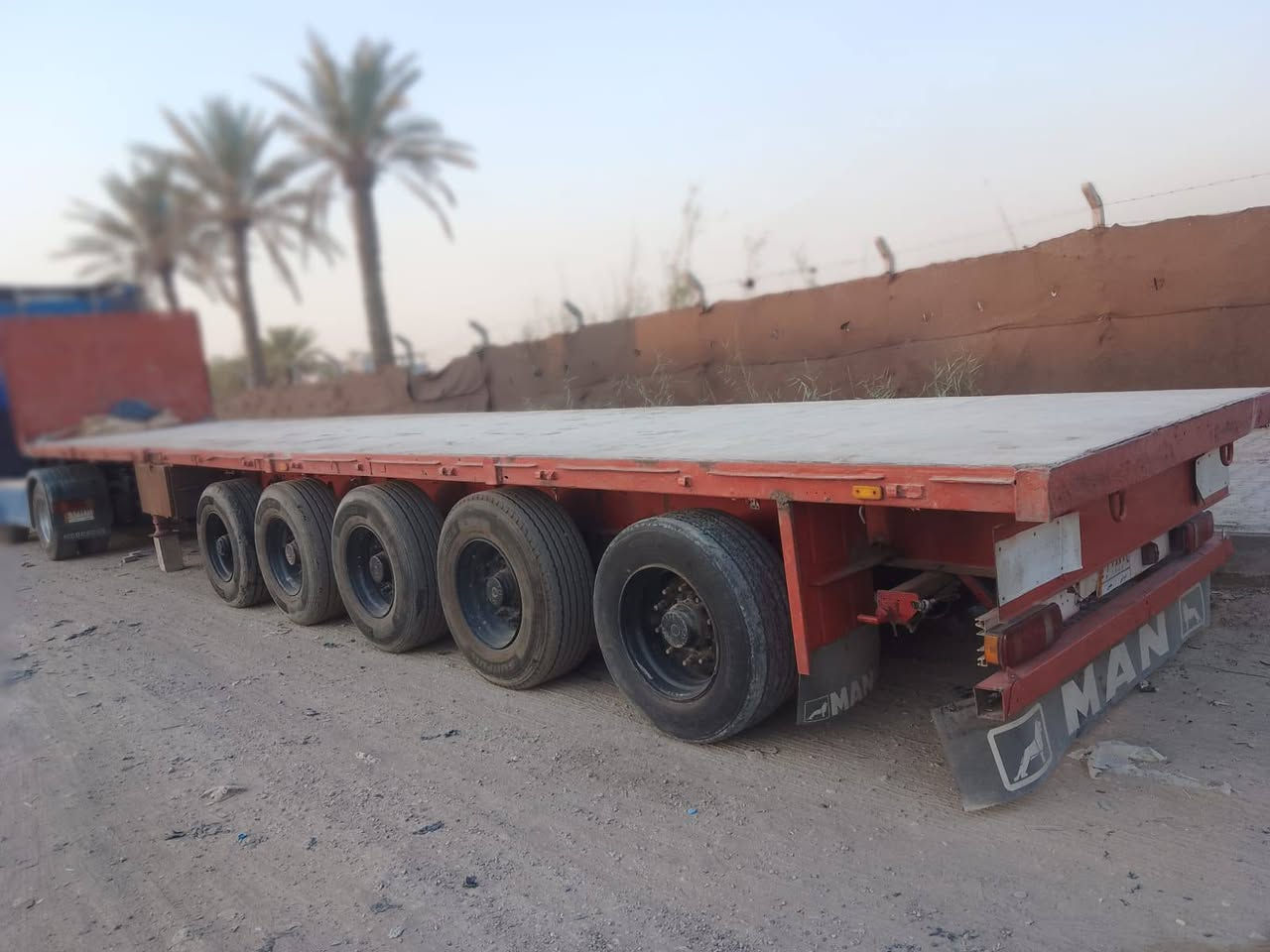 عربانه اوربيه 5محاور حرفش دناكير ساف كاعيه حديد عربانه جاهزه للشغل السعر 55اوبيه مجال ***********
