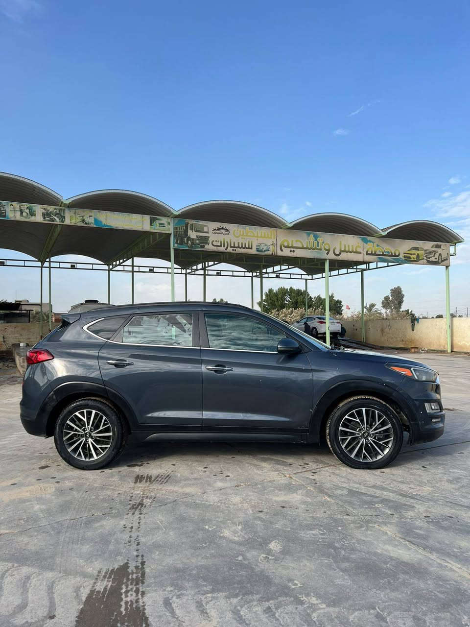 السلام عليكم توسان موديل 2022امريكي حادثه جاملغ وبنيد فقط بدون دواخل السياره فول مواصفات للأخير مكاني دوانيه السعر 158
‏‪‏‪***********‬‏
