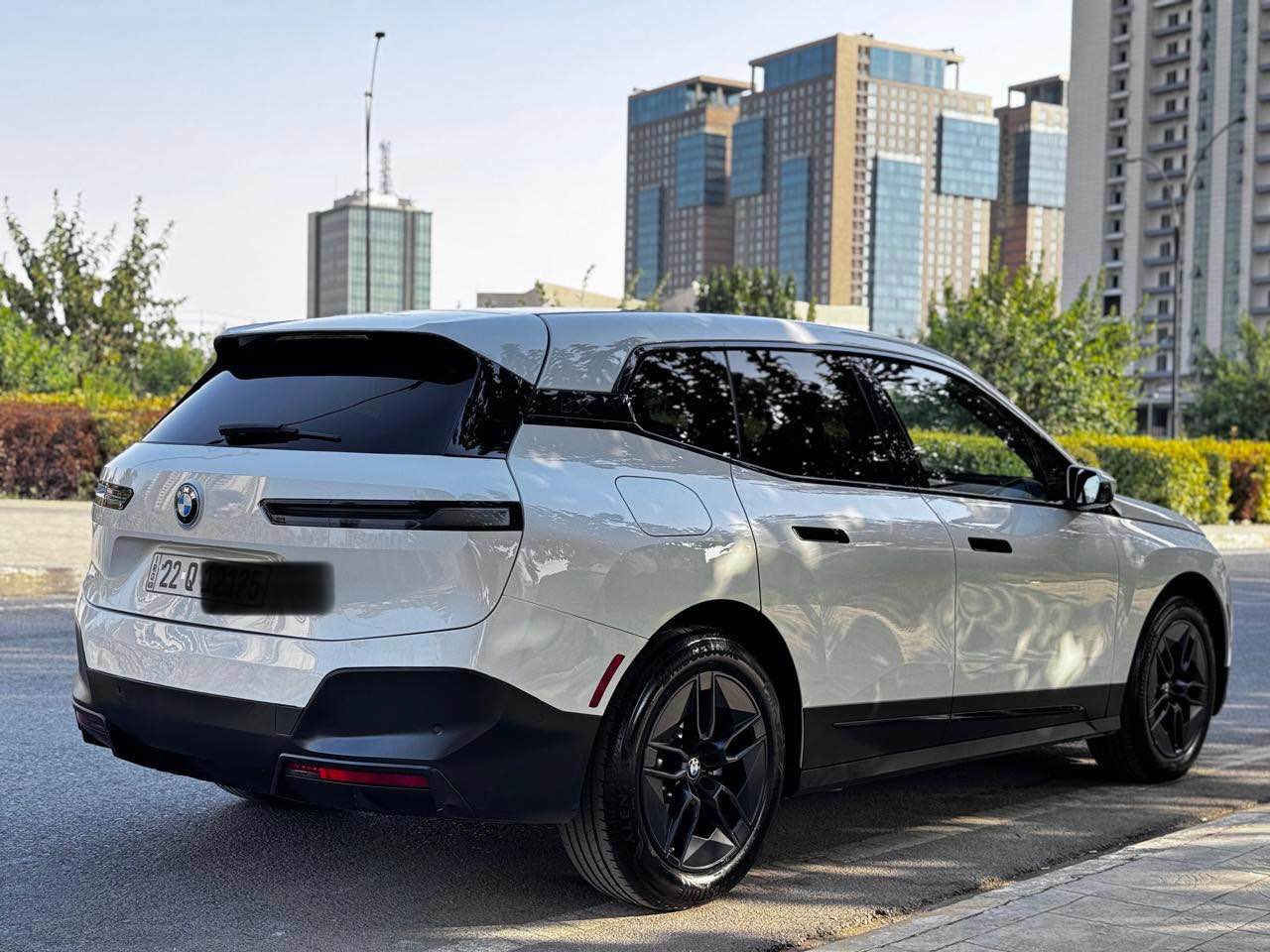 سلاو 

BMW IX50
بوفروشتن 
2024 
7 هه زار رويشتيه 

فول فول مواسه فات 

كاره بايه 

دوو ده حمي بجوجي هه يه بي ناودا

سه قف پانوراما ده رزه جي بجوك هه يه 

ژ.م *********** أربيل, العراق
