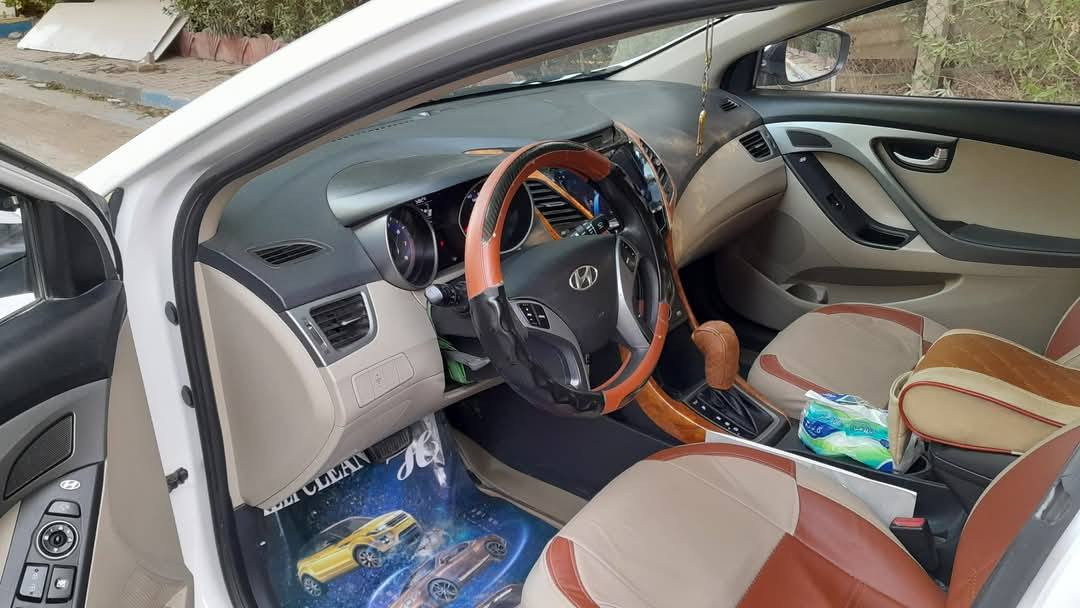 موديل ١٦ جاهزه  بسمي مكاني بغداد سعر ١٢٠ ت***********
