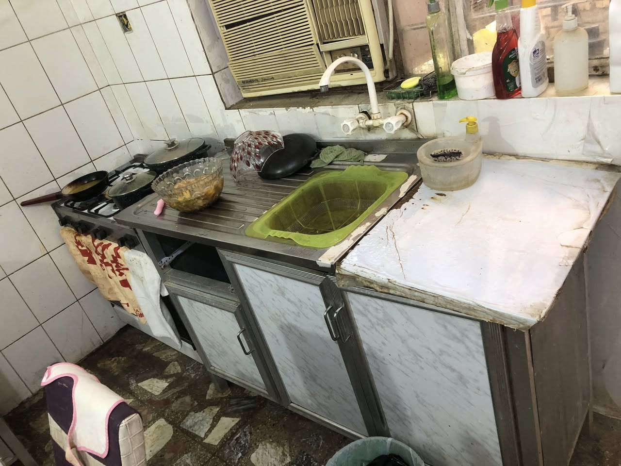 السلام عليكم 
هذا الكاونتر للبيع مكان ناصريه مركز 
السعر ٢٥٠ وبيه مجال 
الاستفسار خلص


**إذا كنت صاحب هذا الإعلان وتريد حذفه لأي سبب، رجاءا أرسل رسالة إلى الدعم الفني**