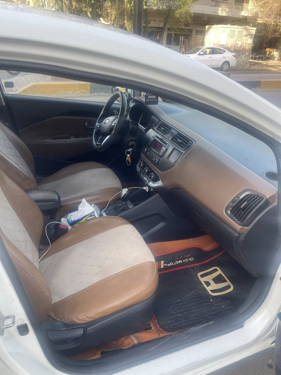 كيا ريو ￼ موديل 14 شارع خليجية مكينة 1600 سيارة أربيل مكانها بغداد مصبغة حزام السعر 85 بي مجال لو أقساط يختلف السعر الرقم***********
