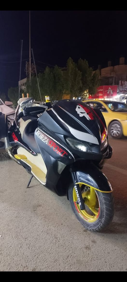 بعد التحيه والسلام
فورزه 0/9 كرستال فوول تزويد الدراجه نضيفه ما عوزها شي علها هواي تزويد واضح بالتصوير الشراي يتصل بيه و يدلل عنواني كوت

  شباب الدراجه احله من الصور بهواي 

***********
