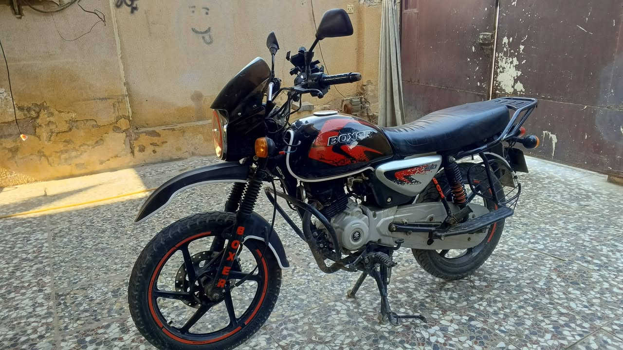 السلام عليكم دراجة بوكسر 23 للبيع بدون اوراق اكفلهة من السرقة الدراجة ربع متذب عليهة كاملة علة اخر حبة ماشية 13 الف مضمومة الدراجة مكينة مبدل بيهة بس قبق الفوك الدراجة خير من الله لا تبخير لا نضوح نضيفهة كلش السعر مليون وربع 1250وبيهة مجال مكاني بغداد الحسينية مال الراشدية ***********
