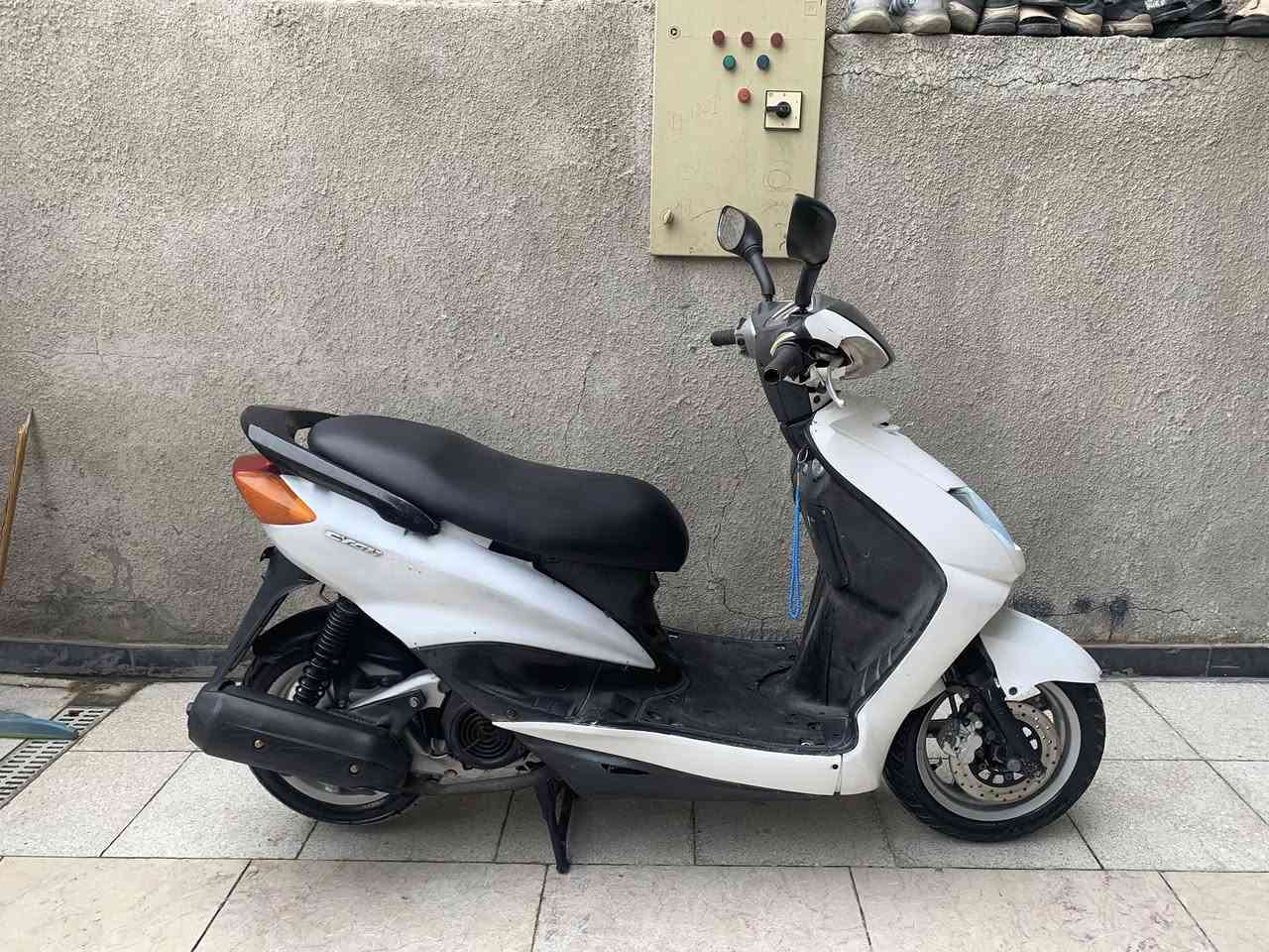 سلام عليكم سكتس ياباني ١١٠ شلعه ومعدل نكره سلف كله بلاديه مكينه مكفوله مكاني البياع كهربائيات كله شغاله اوراقها كامله سعر ٦٠٠ وبيها مجال بسيط ***********
