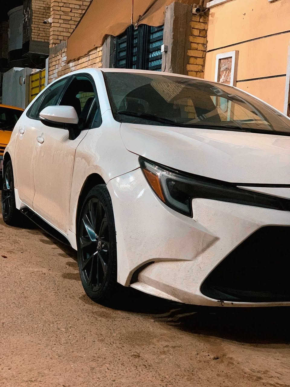 كورلا 2024 فول وارد 
ياباني حادثة موضح با الصور 
فول مواصفات عدى الفتحة السقف 
مرقم بغداد
 ماشية12 الف 
السعر 150 $
مراوس النترا او فورتي 
بغداد العبيدي ***********
متواجد فيس و وتساب
