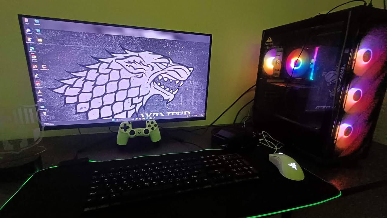 مذر بورد b450
معالج رايزن 5 5500
رام حبة وحدة ١٦
تخزين نص تيرة
كارت شاشه 3060 oc
بور سبلاي ٦٥٠
شاشة فول HD240 هرتز 
يوبي اس ١٥٠٠
ماىس ريزر كيبورد 
الميز كلهن بيعة وحدة تجي تفحص وتاخذهة من البيت
***********
سعرهه 1.400
